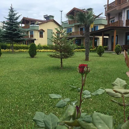 Bungalo-1 *